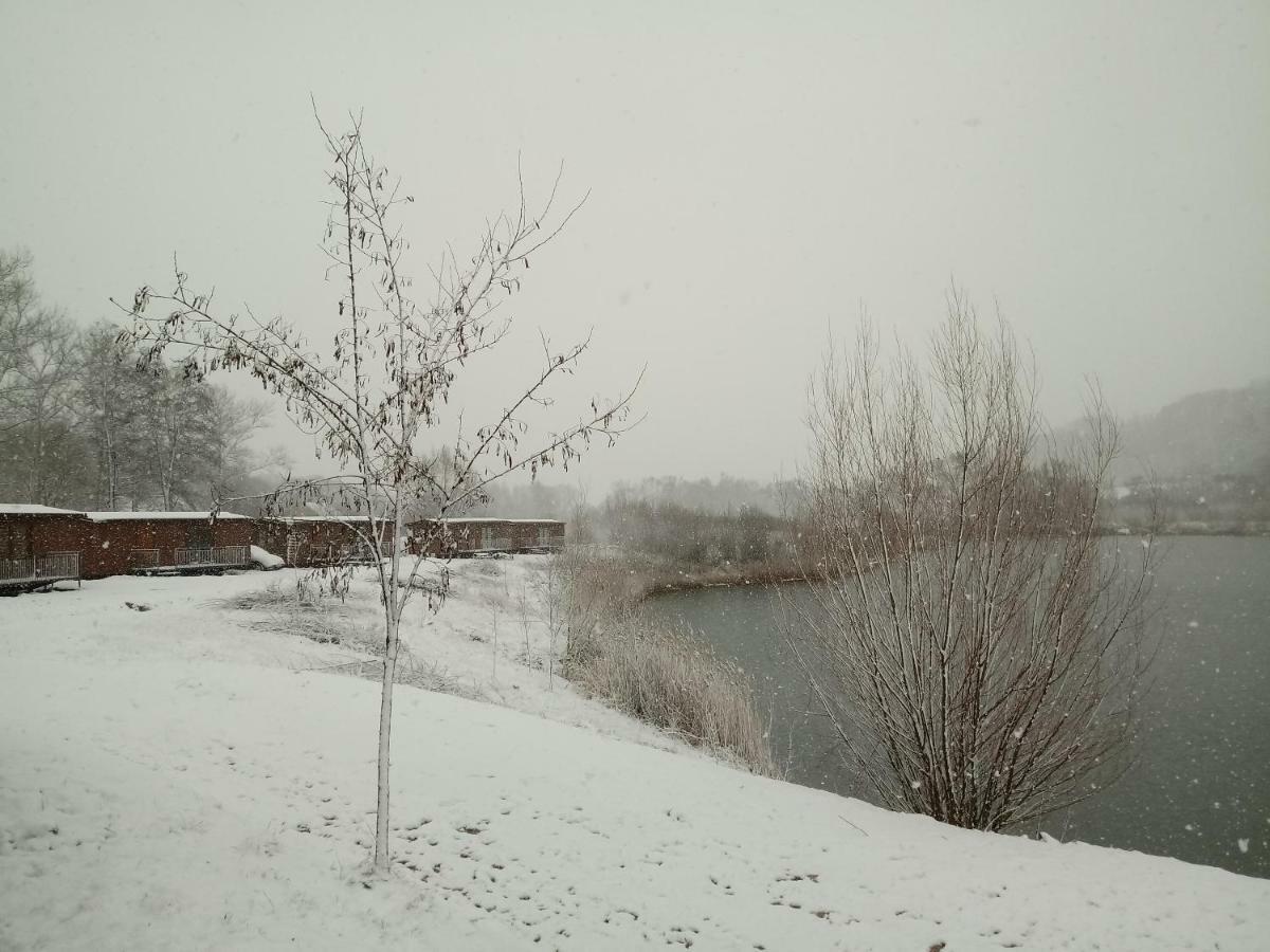 Domki Przy Plazy Gorzuchow Buitenkant foto